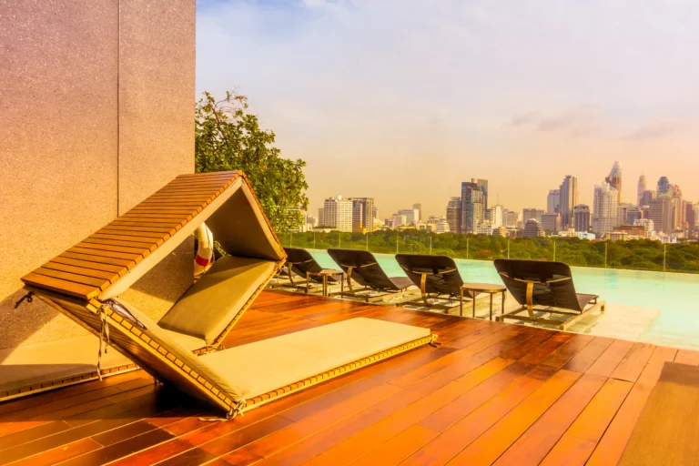 hammocks-near-pool